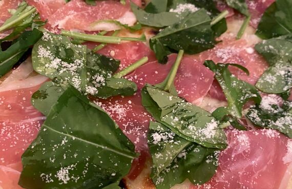 お子様と一緒にイタリアンを楽しめます | 大船で楽しむ窯焼きピザ【Luogo Felice】